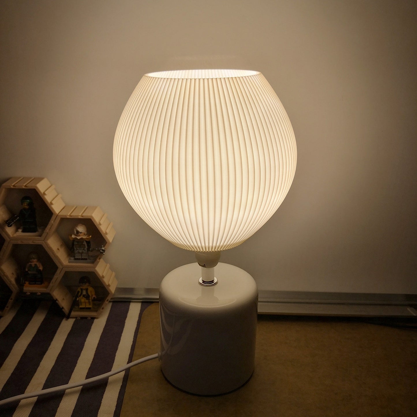 Minimalist Table Lamp