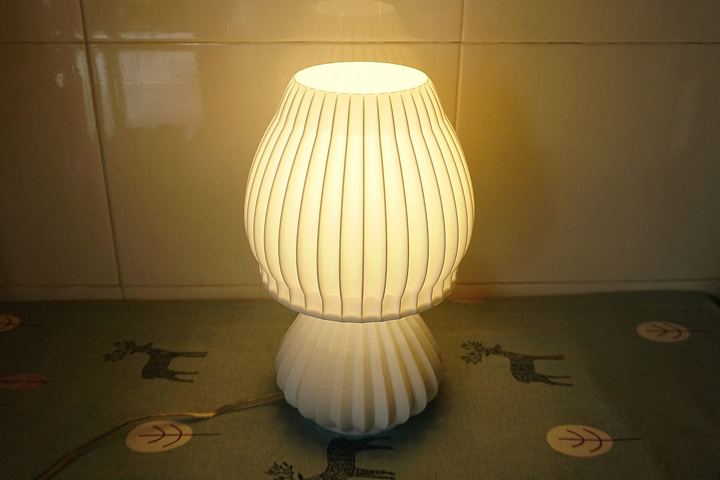 Jellyfish Table Lamp