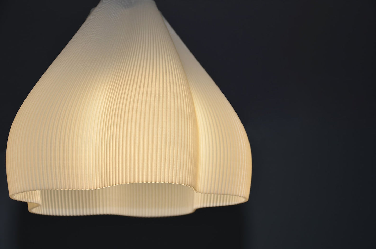 Opaque Ribbed Lamp