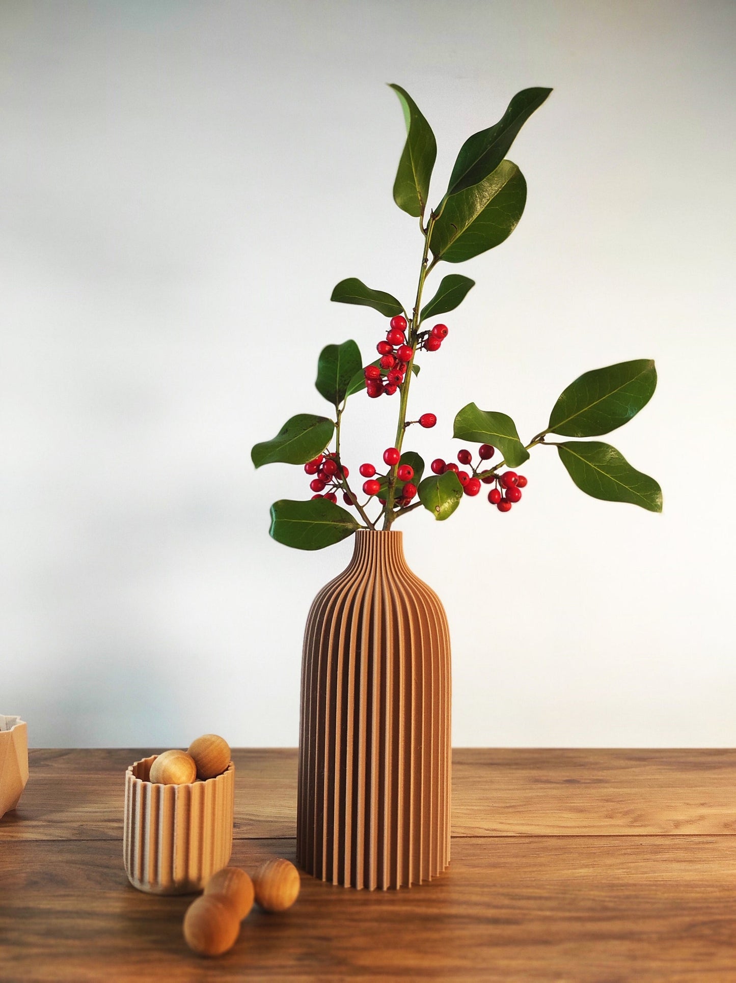 Ribbed Neck Vase