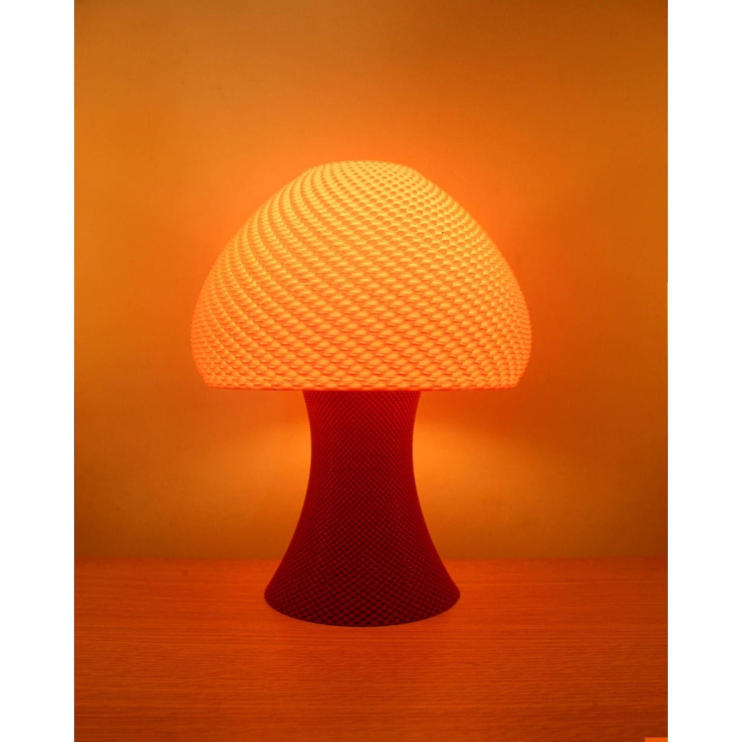 Valentin Table Lamp