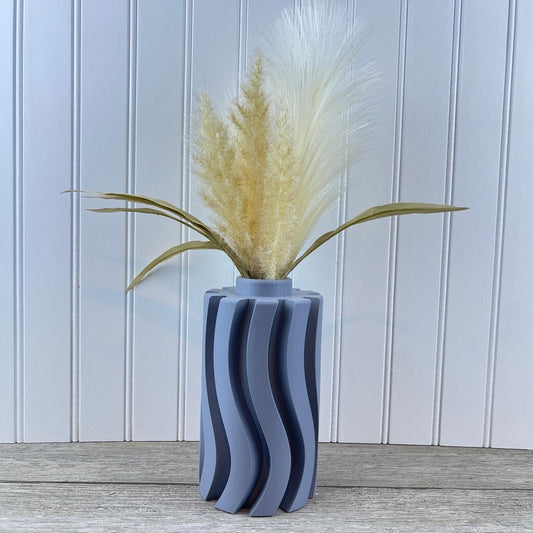 Curly Wavy Modern Vase