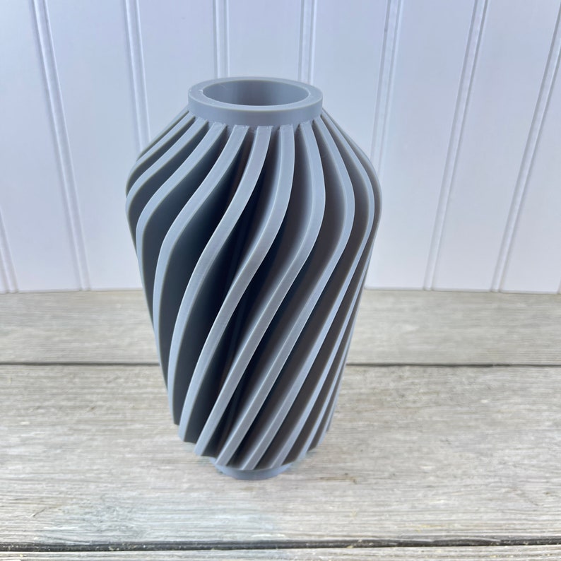 Modern Swirl Vase