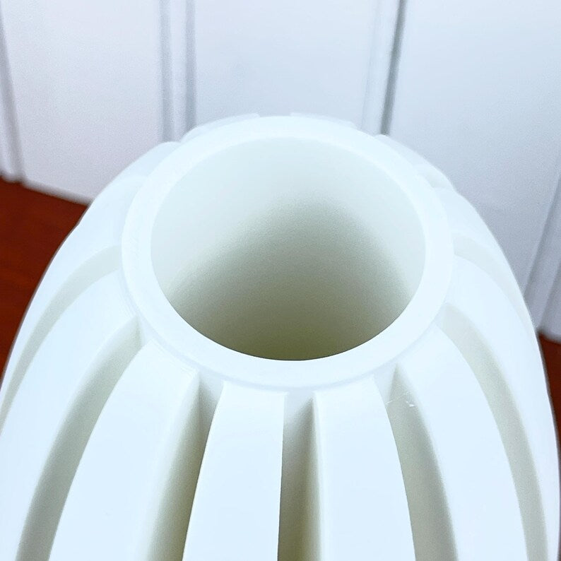 Liner Vase